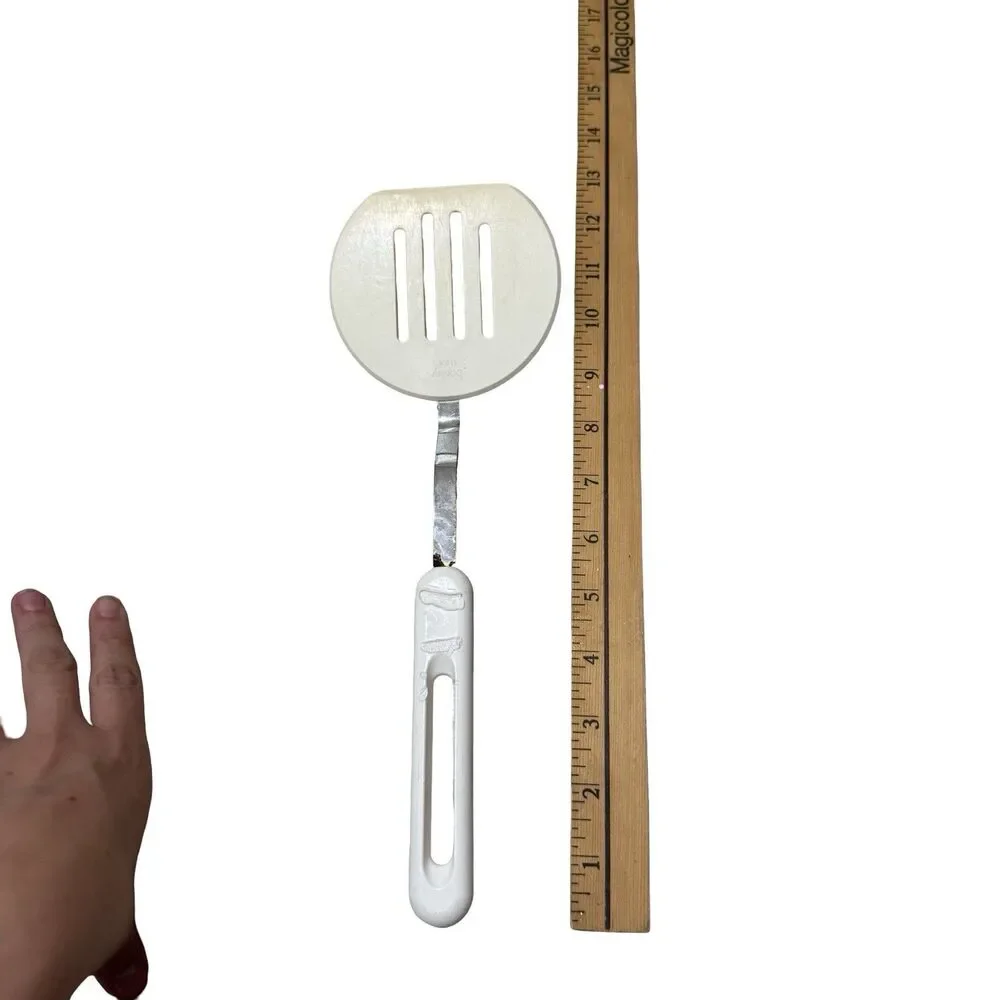 vintage Bonny nylon wide slotted spatula